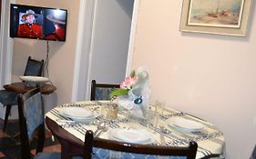 Agia Sofia'S Down Town Flat